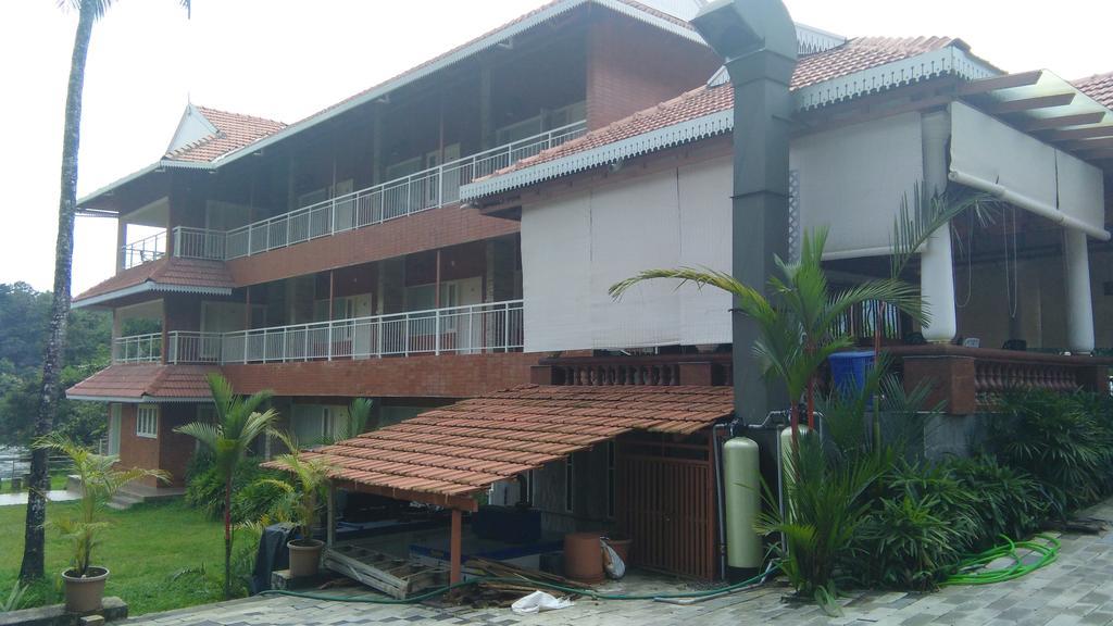 Willow Heights Athirappilly Exterior photo